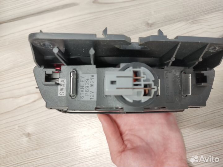 Фонарь стоп-сигнала задний Honda Cr-V 3