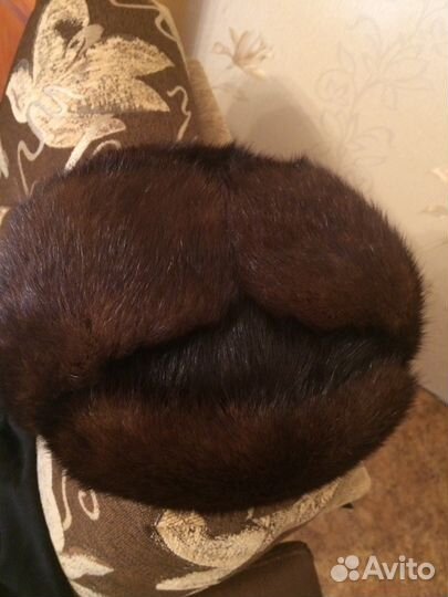 Продам мужскую коричневую шапку-обманку размер 59