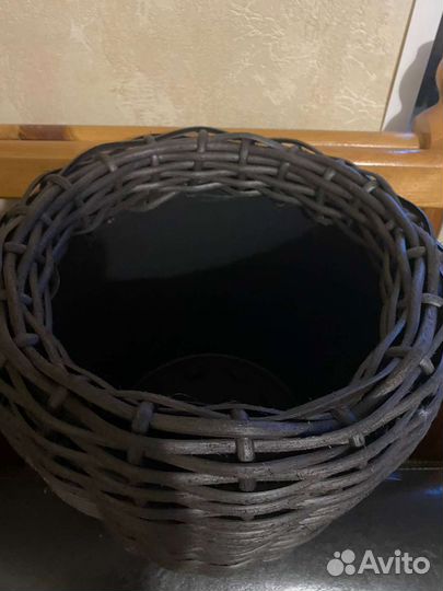 Кашпо для цветов