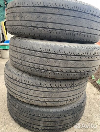 Bridgestone Ecopia EP850 215/70 R16