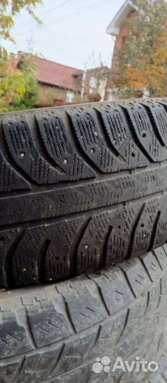 Bridgestone Ice Cruiser 7000 265/70 R16 112T