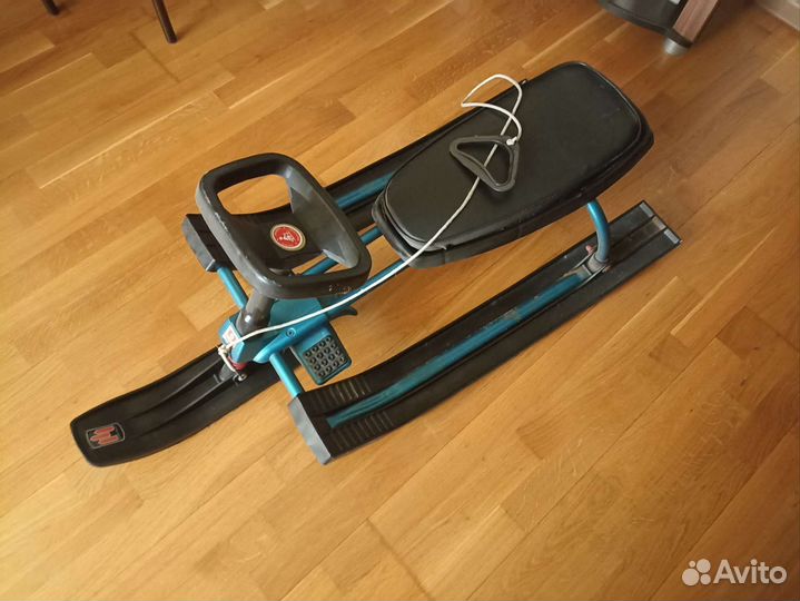 Детский снегокат бу