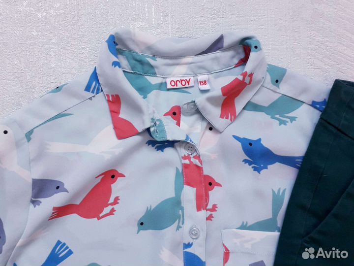 Блузка школьная и брюки школьные на девочку