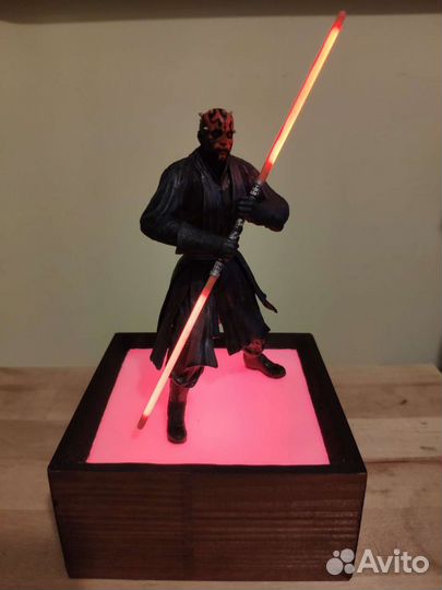 Кастомная фигурка Дарт Мола со светящимися мечами