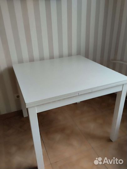 Стол IKEA бьюрста