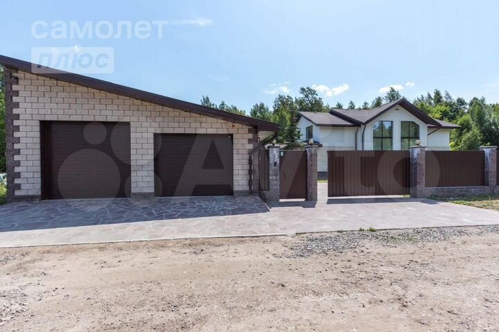 Дом 458 м² на участке 30 сот.