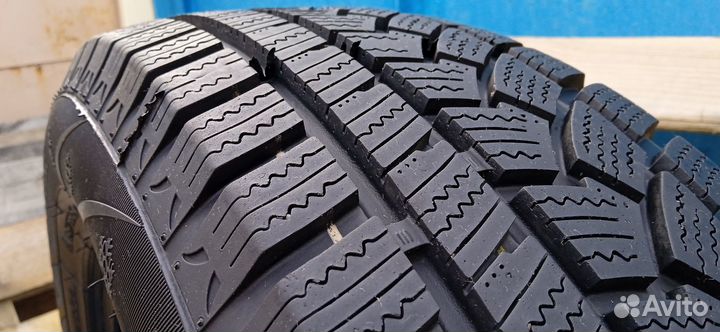 Ovation W-586 195/65 R15