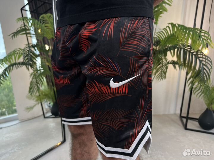 Шорты Nike в ТЦ Дом Мод