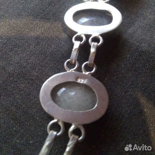 Серебряный браслет с натуральными камнями