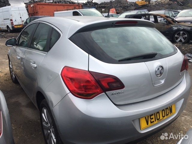 Разбор на запчасти Opel Astra J