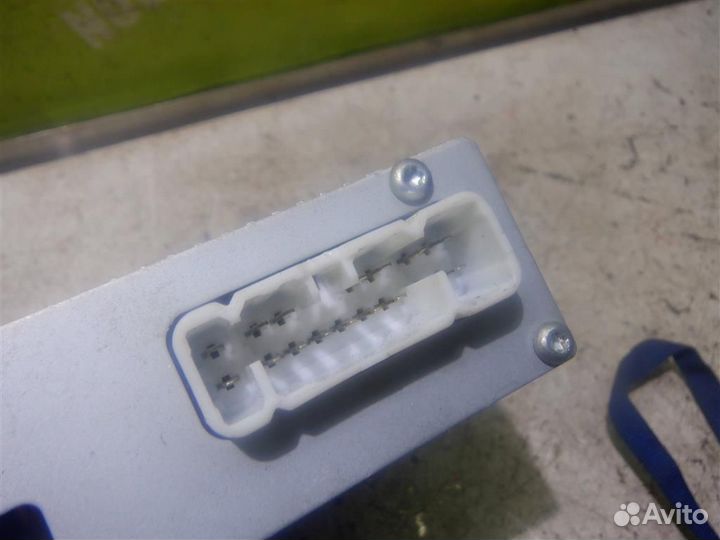 Усилитель акустической системы Тойота Хайлендер