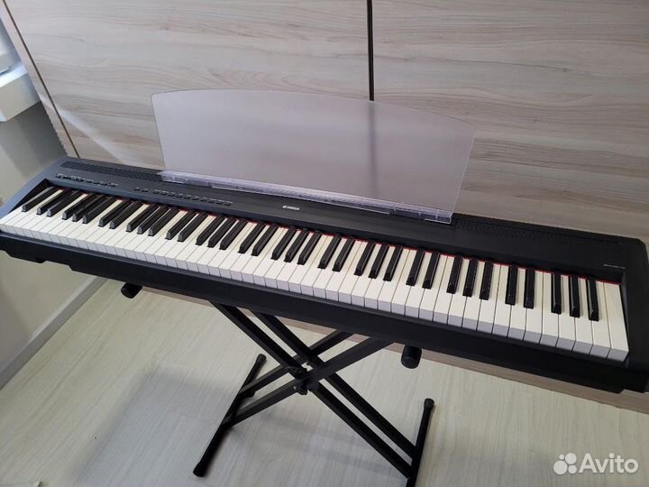 Цифровое пианино Yamaha p85