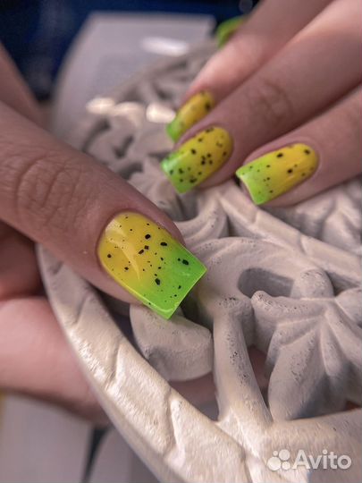 Маникюр, покрытие гель лаком, наращивание