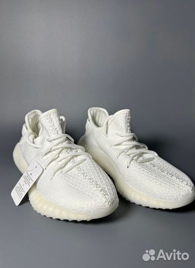 Кроссовки Yeezy Boost 350 V2 White Люкс