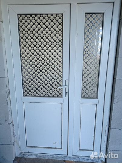 Двери пластиковые