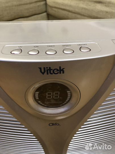 Воздухоочиститель, ионизатор воздуха Vitek VT-2342