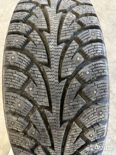 Hankook Winter I'Pike 215/60 R16