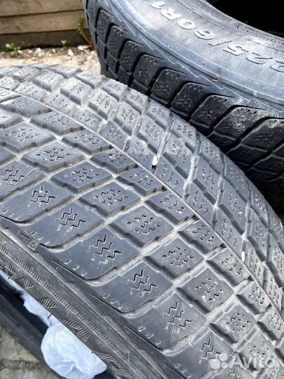 Roadstone Winguard Spike 225/60 R18