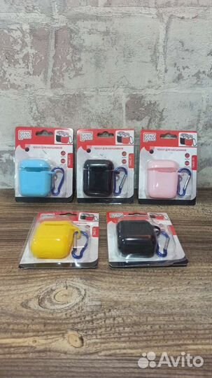 Чехол с карабином для наушников Airpods 1/2