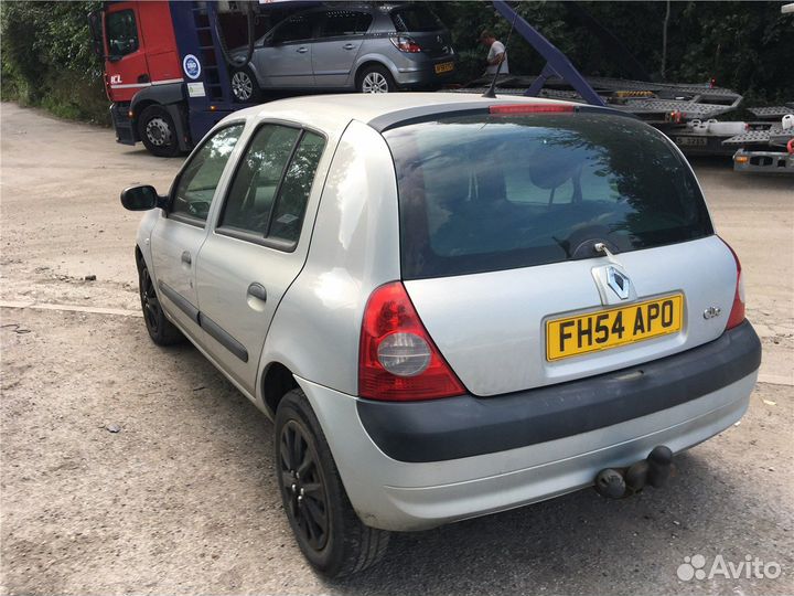 Разбор на запчасти Renault Clio 1998-2008