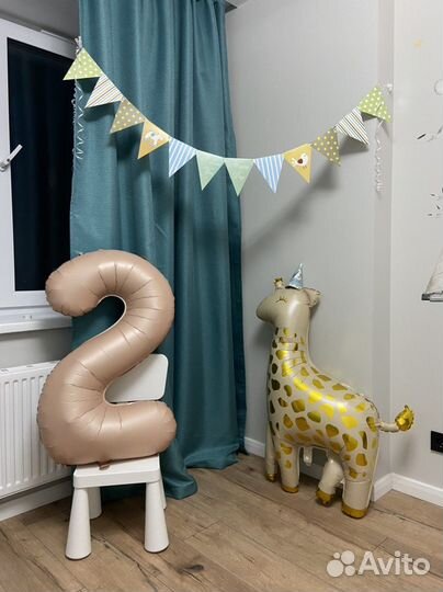 Цифра-шар 2, колпак и гирлянда-флажки