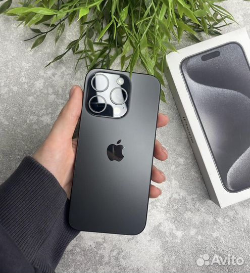 iPhone 15 Pro, 128 ГБ