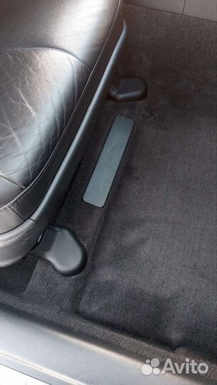 Накладки креплений сидений Тойота Камри 40