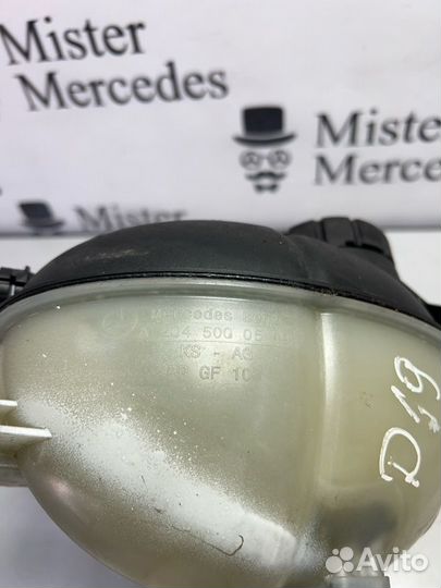 Бачок расширительный Mercedes-Benz C-Class C220