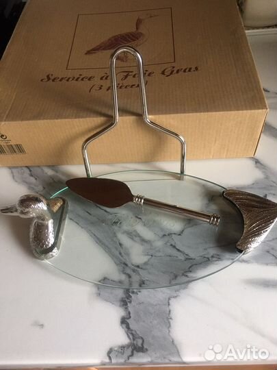 Сервировочное новое блюдо. Франция