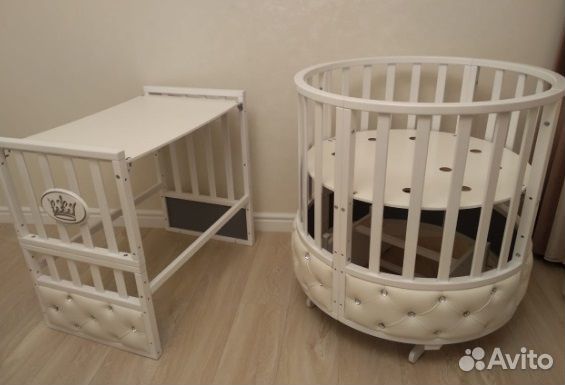 Кроватка Элеганс, комод, матрасы