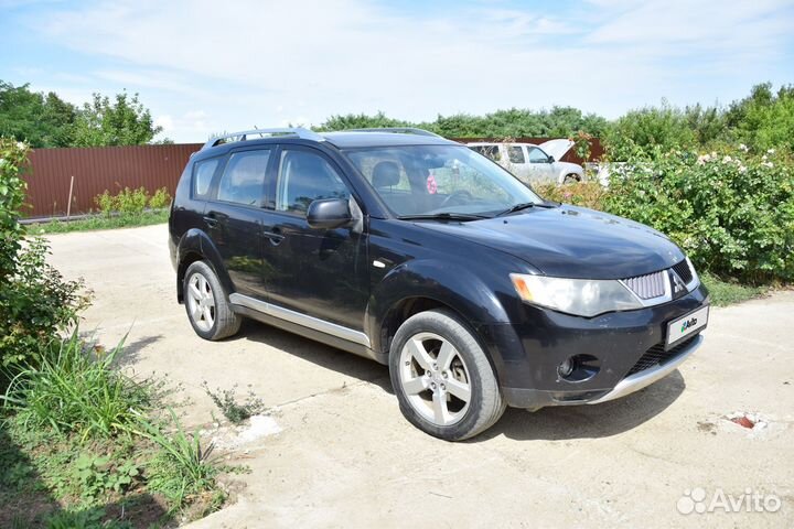 Mitsubishi Outlander 2.4 CVT, 2008, 300 000 км