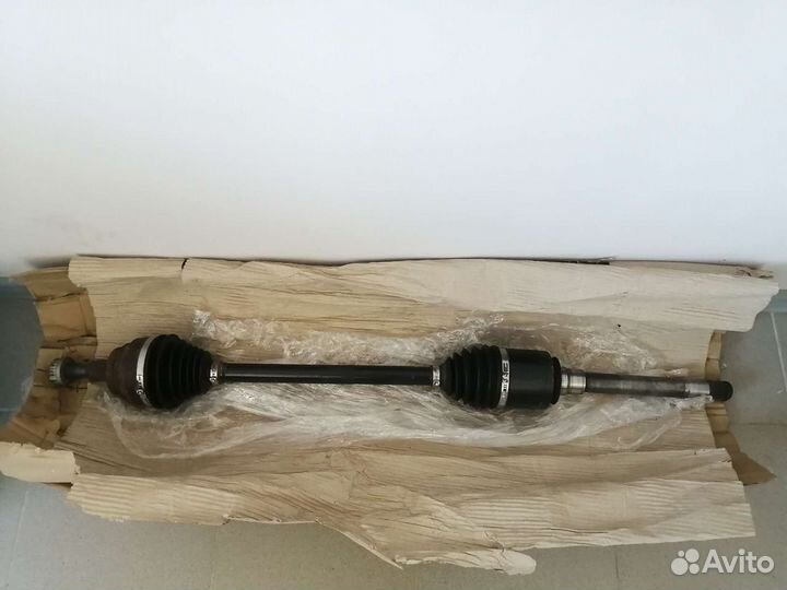 Привод передний правый ML166