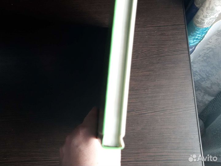 Книга Праздничные салаты