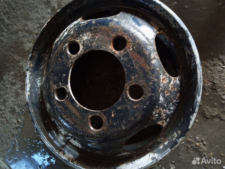 Диски грузовые 17.5