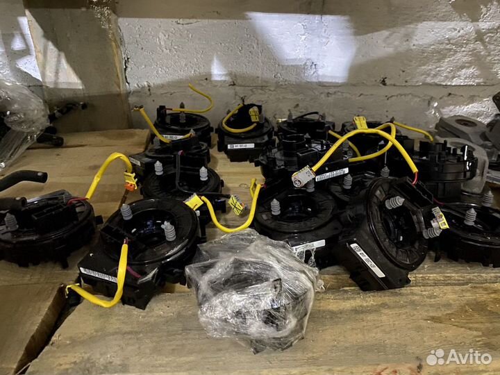 Шлейф подрулевой Hyundai Solaris 2 2017