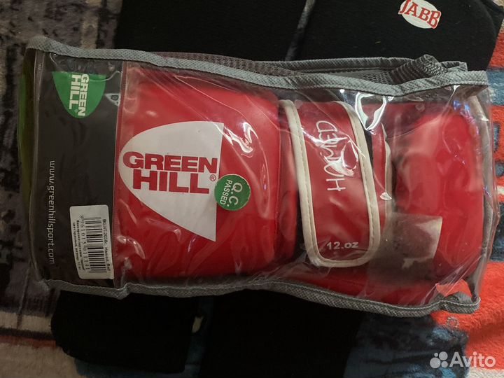 Боксерские перчатки everlast новые