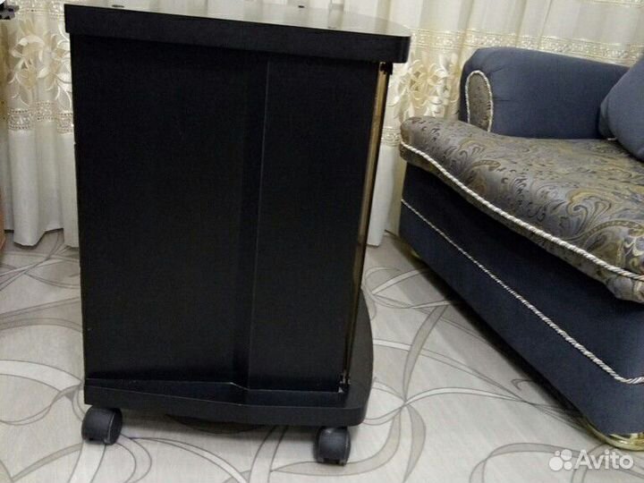 Тумба под телевизор