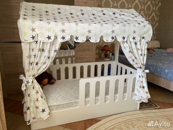 Кровать домик с высокими бортами