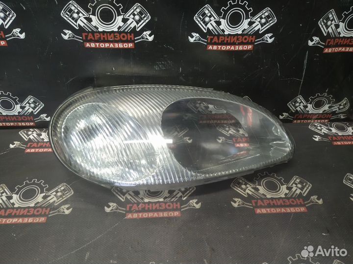 Стекло правой фары Ланос Шанс Сенс
