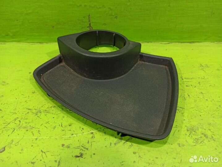Подстаканник Toyota Yaris XP90 1KR 2008