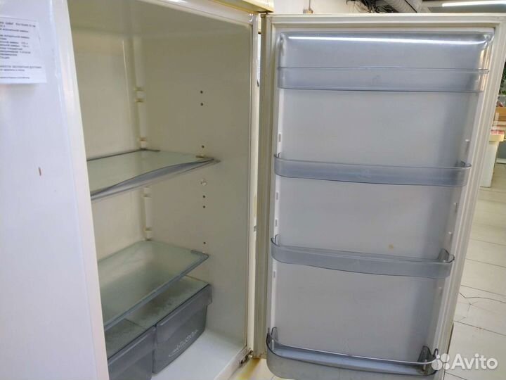 Холодильник Snaige