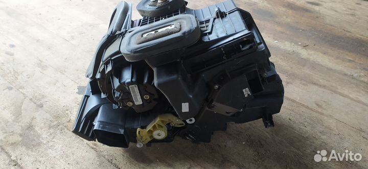 Корпус печки в сборе Рено Логан 1