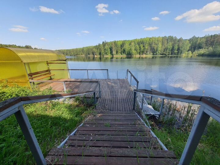 Дом 258 м² на участке 1 сот.