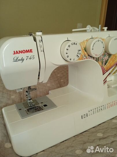 Швейная машина Janome бу