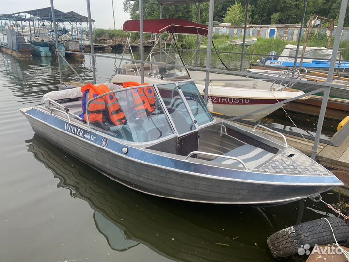 Продам лодку с мотором