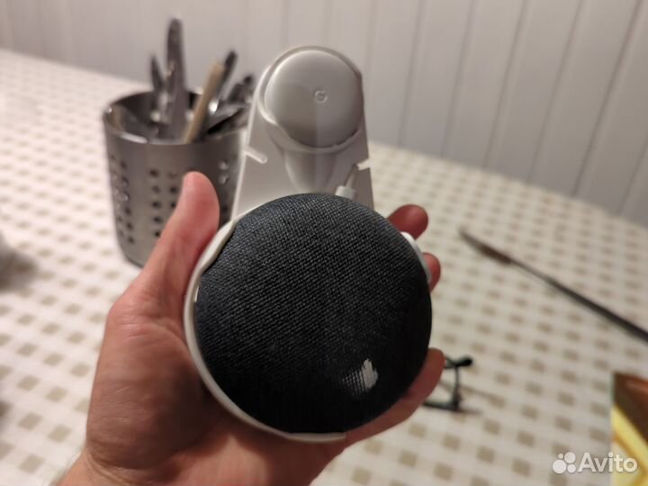 Умная колонка google nest mini