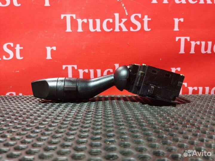 Переключатель подрулевой Renault T