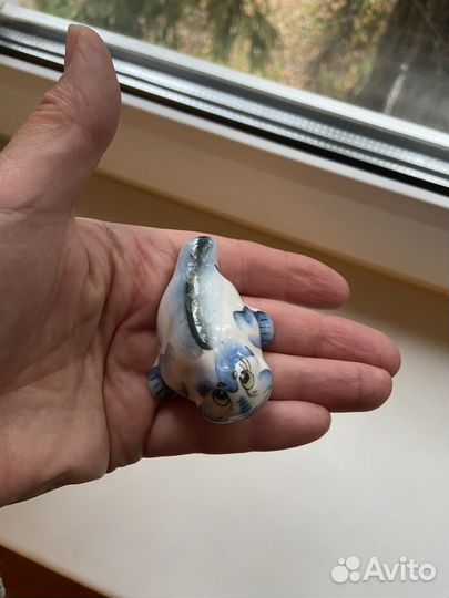 Керамическая фигурка моржа авторская работа