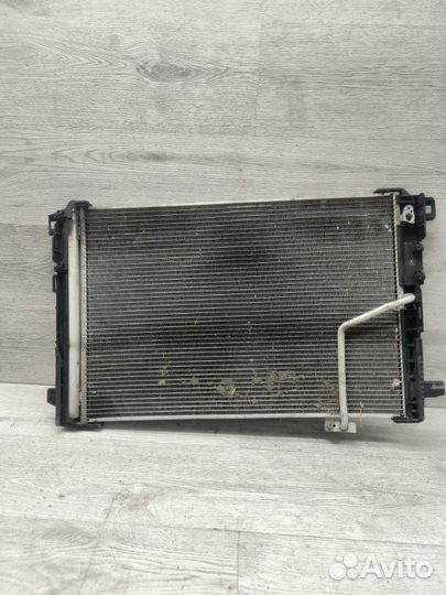 Радиатор кондиционера Mercedes-Benz C-Class W204