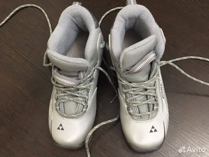 Детские лыжные ботинки Fischer, модель XC Sport